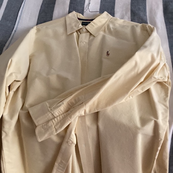 Yellow, heavyweight casual button down - Picture 4 of 4